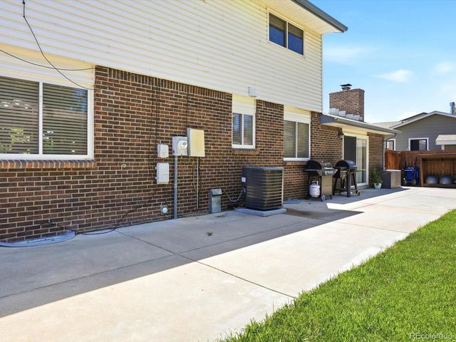 4391 S Estes Street, Littleton, CO 80123