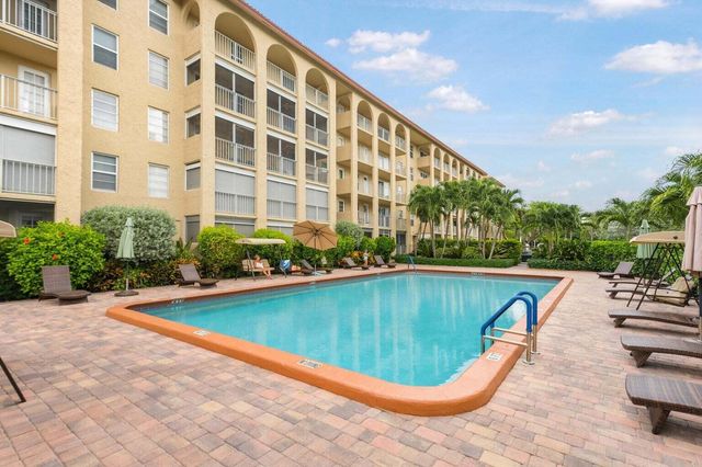 950 Ponce De Leon Road 309, Boca Raton, FL 33432