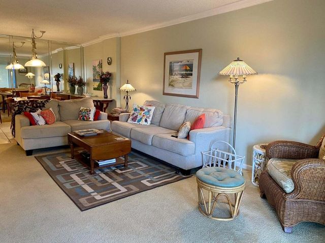 950 Ponce De Leon Road 309, Boca Raton, FL 33432