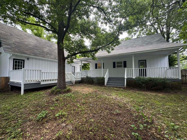 118 Lancaster, Mountain View, AR 72560