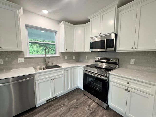 118 Lancaster, Mountain View, AR 72560