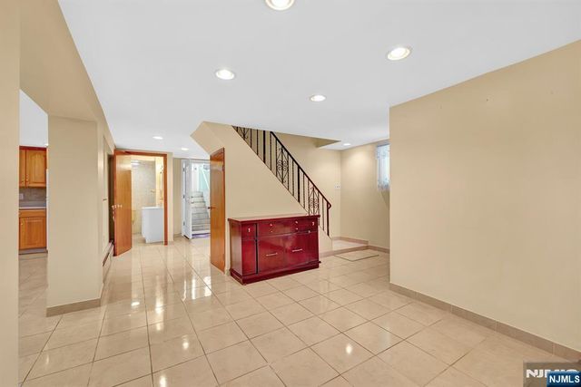 248 Donaldson Avenue, Rutherford, NJ 07070