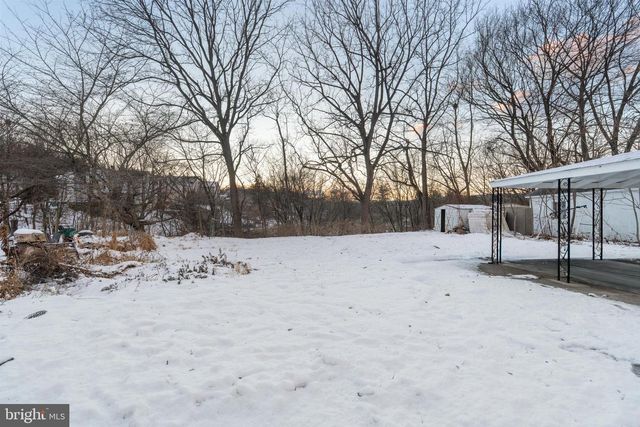 132 5TH ST, Slatington, PA 18080