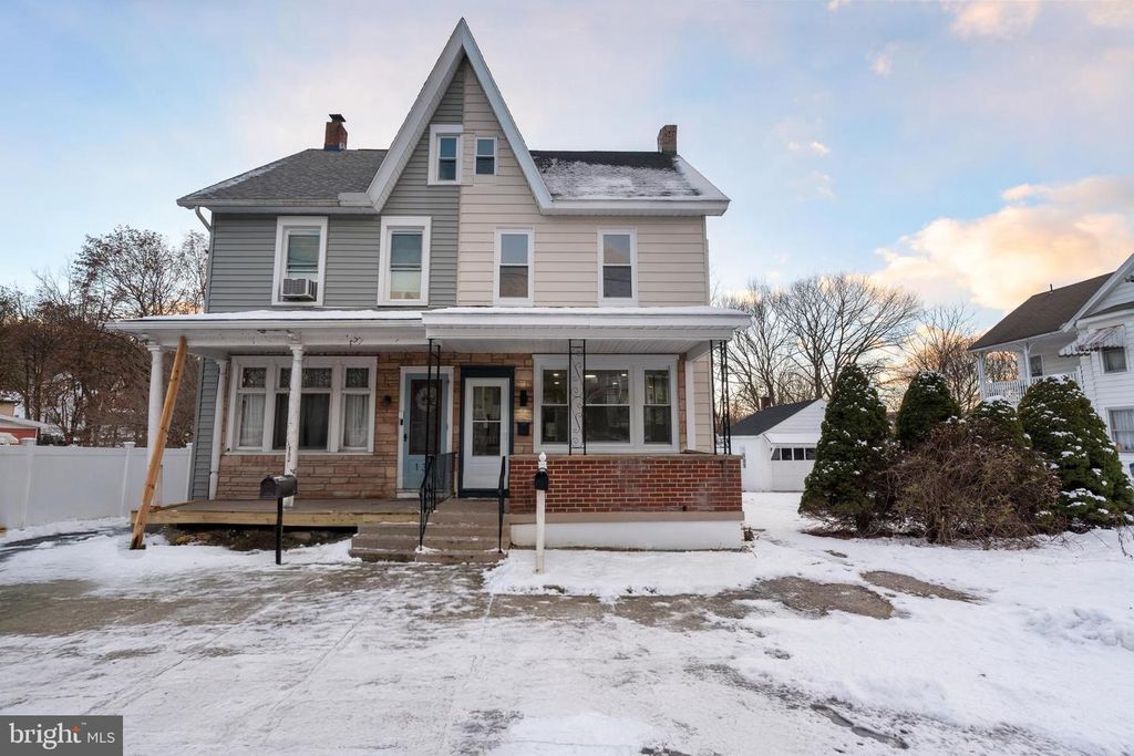 132 5TH ST, Slatington, PA 18080