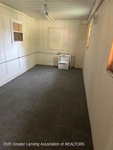 613 S Main Street, Ovid, MI 48866