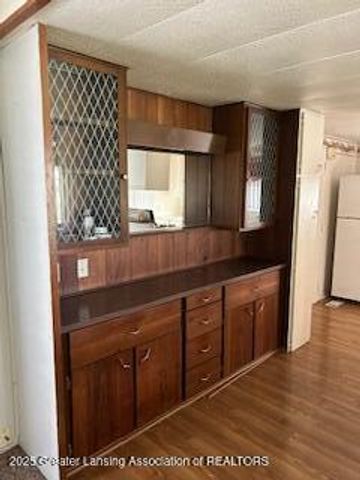 613 S Main Street, Ovid, MI 48866