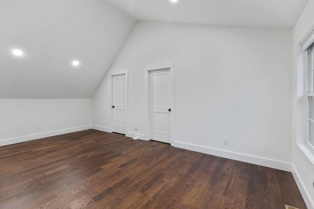 1618 Van Davis Road NW, Charleston, TN 37310