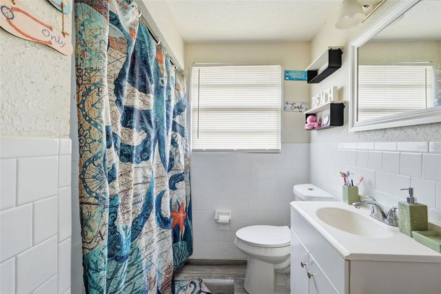 1709 CARNEGIE CIRCLE, Tampa, FL 33619