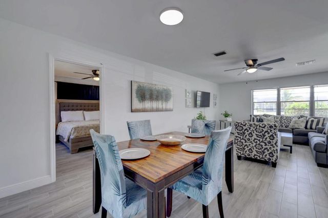 543 SE Greenway Terrace, Port St. Lucie, Port St Lucie, FL 34983