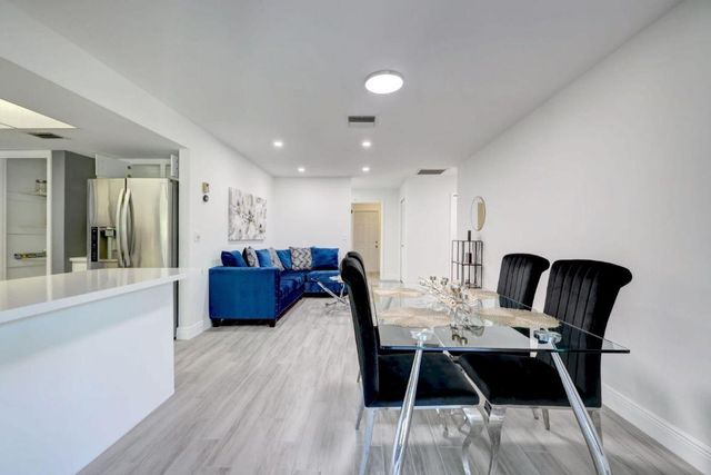 543 SE Greenway Terrace, Port St. Lucie, Port St Lucie, FL 34983