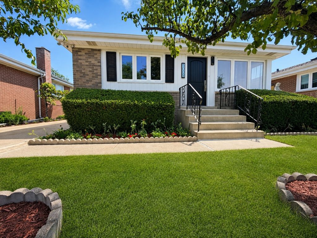 5009 N Ozark Avenue, Norridge, IL 60706 — photo 2