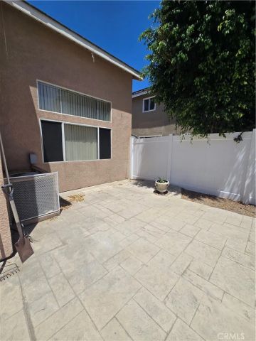 881 Bramble Lane, Corona, CA 92878