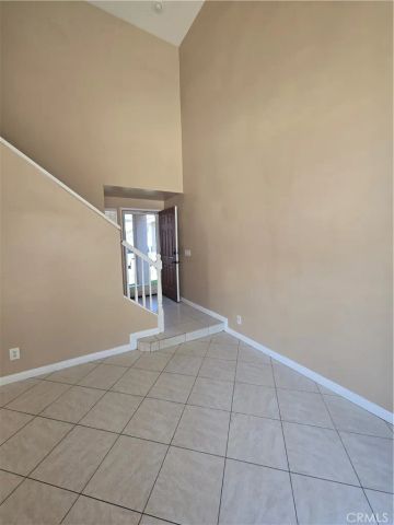 881 Bramble Lane, Corona, CA 92878