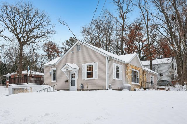704 Spring Street, River Falls, WI 54022