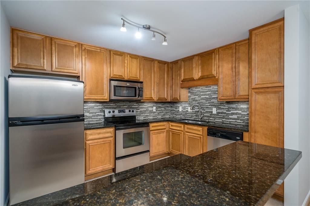 1468 Briarwood NE Road 806, Atlanta, GA 30319