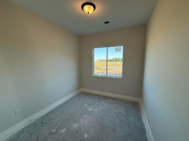 31 Kingdom Cr, Goddard, KS 67052
