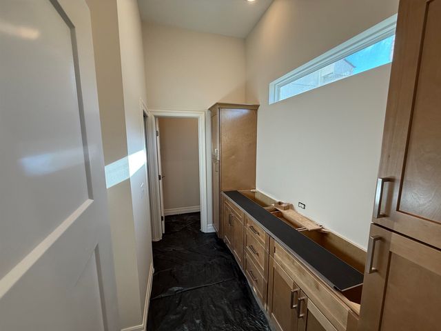 31 Kingdom Cr, Goddard, KS 67052