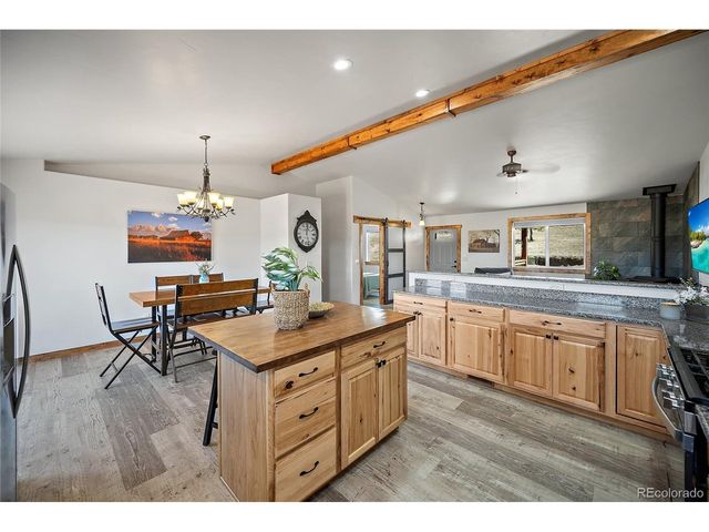 186 Empire Rd, Florissant, CO 80816