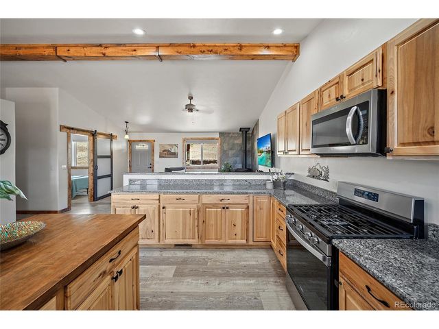 186 Empire Rd, Florissant, CO 80816