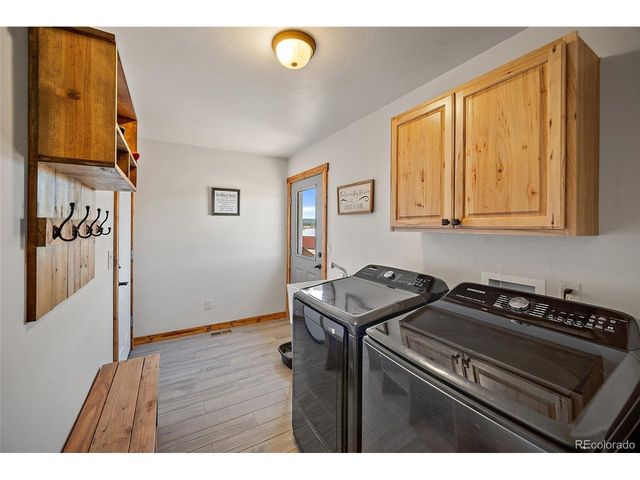 186 Empire Rd, Florissant, CO 80816