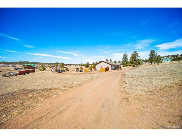 186 Empire Rd, Florissant, CO 80816