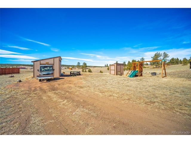 186 Empire Rd, Florissant, CO 80816