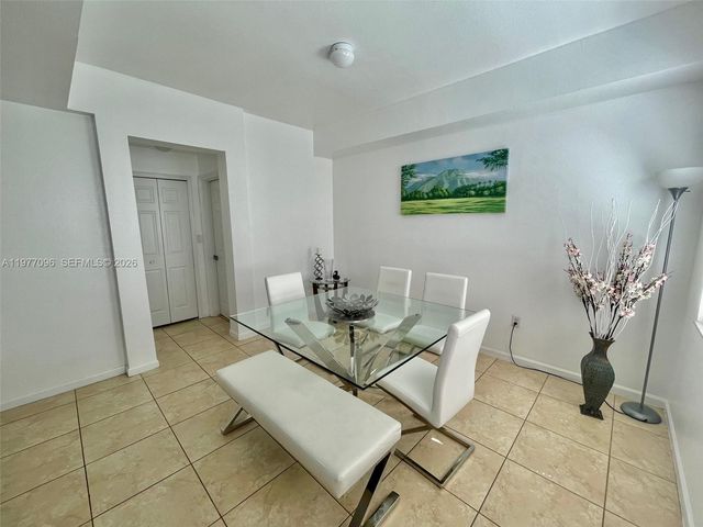 11503 NW 89th St 206, Doral, FL 33178