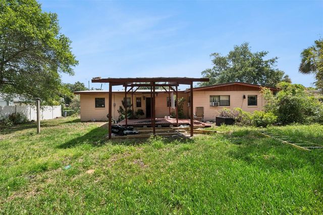 2142 BLOSSOM LANE, Winter Park, FL 32789