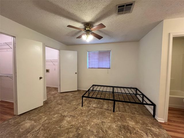 125 Stockmen LN 194, Maxwell, TX 78656