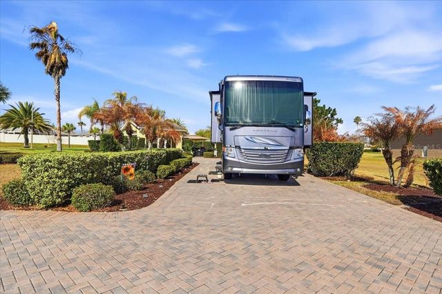 326 NOLANE LANE, Polk City, FL 33868