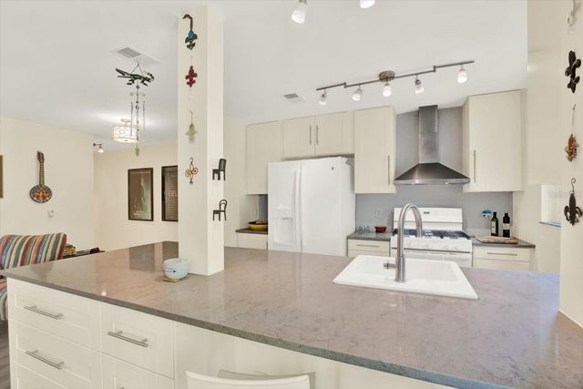 5980 TERRACE PARK DRIVE N 309, St Petersburg, FL 33709