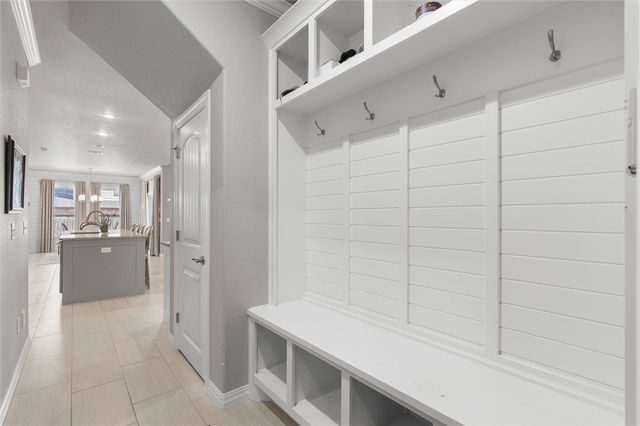 664 Malbec Road, Tontitown, AR 72762