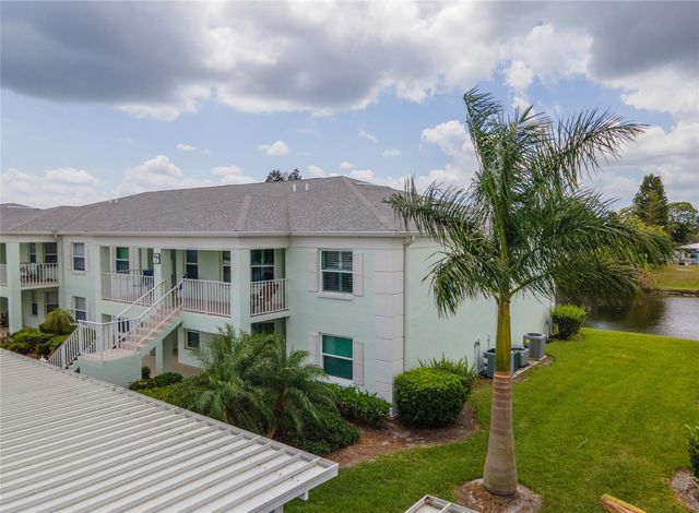 5725 GREENWOOD AVENUE 4104, North Port, FL 34287