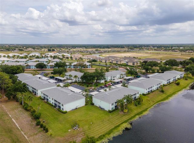 5725 GREENWOOD AVENUE 4104, North Port, FL 34287