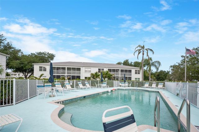 5725 GREENWOOD AVENUE 4104, North Port, FL 34287