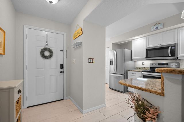 5725 GREENWOOD AVENUE 4104, North Port, FL 34287