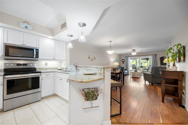 5725 GREENWOOD AVENUE 4104, North Port, FL 34287