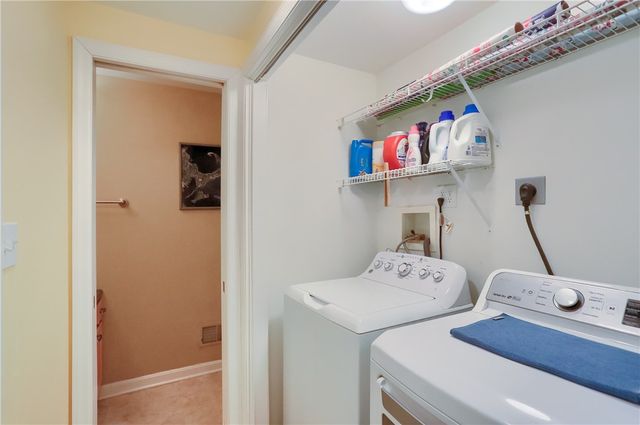 109 Woodcrest Drive, North Fayette, PA 15108