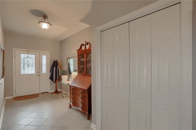 109 Woodcrest Drive, North Fayette, PA 15108