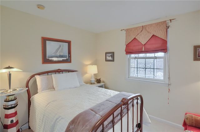 109 Woodcrest Drive, North Fayette, PA 15108