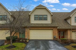 109 Woodcrest Drive, North Fayette, PA 15108