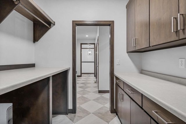 2996 CREEKWOOD DRIVE, Green Bay, WI 54311