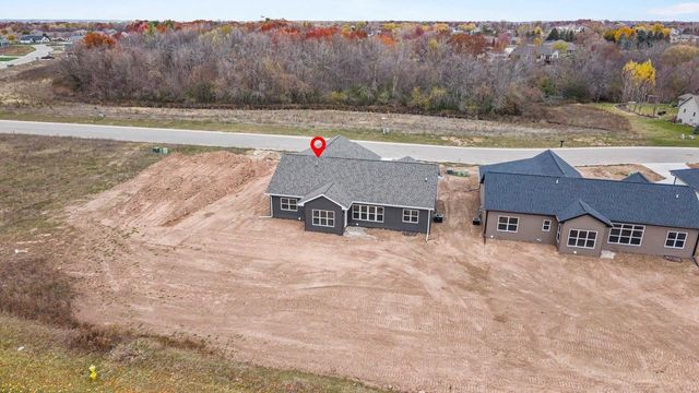 2996 CREEKWOOD DRIVE, Green Bay, WI 54311