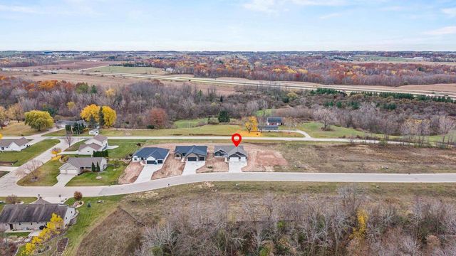 2996 CREEKWOOD DRIVE, Green Bay, WI 54311