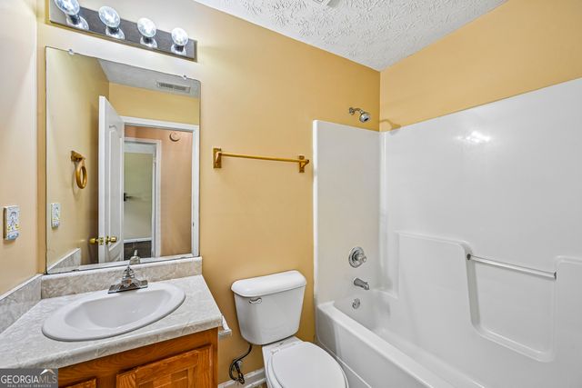 2083 Dylan Court, Ellenwood, GA 30294