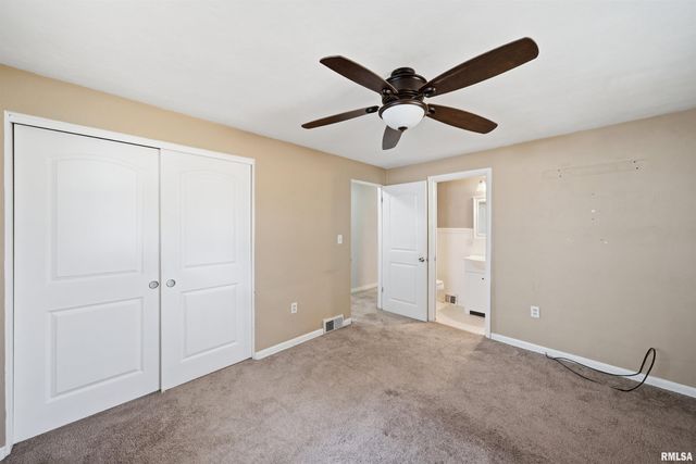 1817 W BEL AIRE Avenue, Peoria, IL 61614