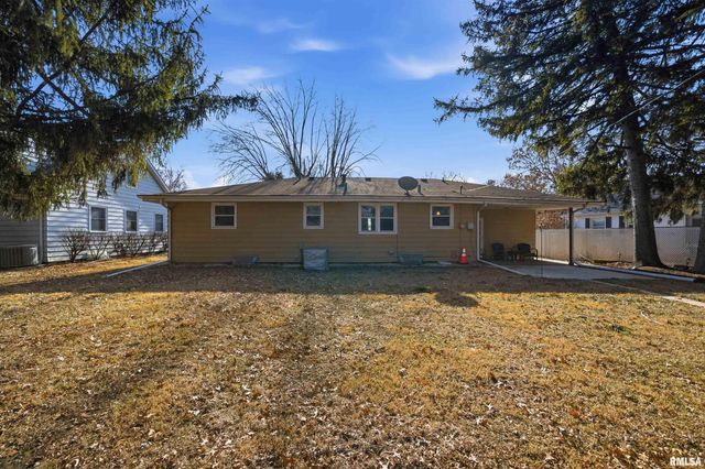 1817 W BEL AIRE Avenue, Peoria, IL 61614