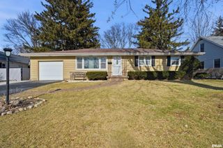 1817 W BEL AIRE Avenue, Peoria, IL 61614