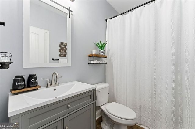 1309 Avalon Creek Road, Sugar Hill, GA 30518