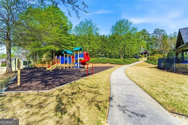 1309 Avalon Creek Road, Sugar Hill, GA 30518